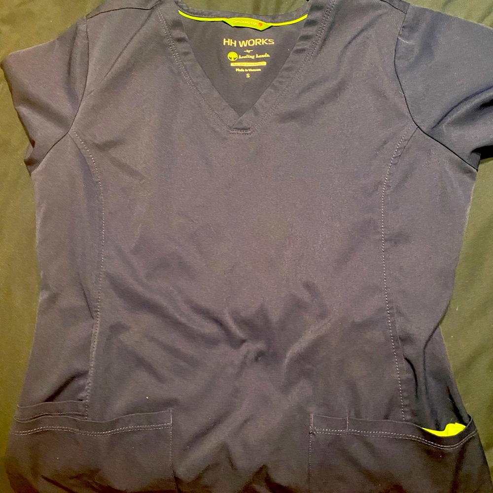 Scrub top